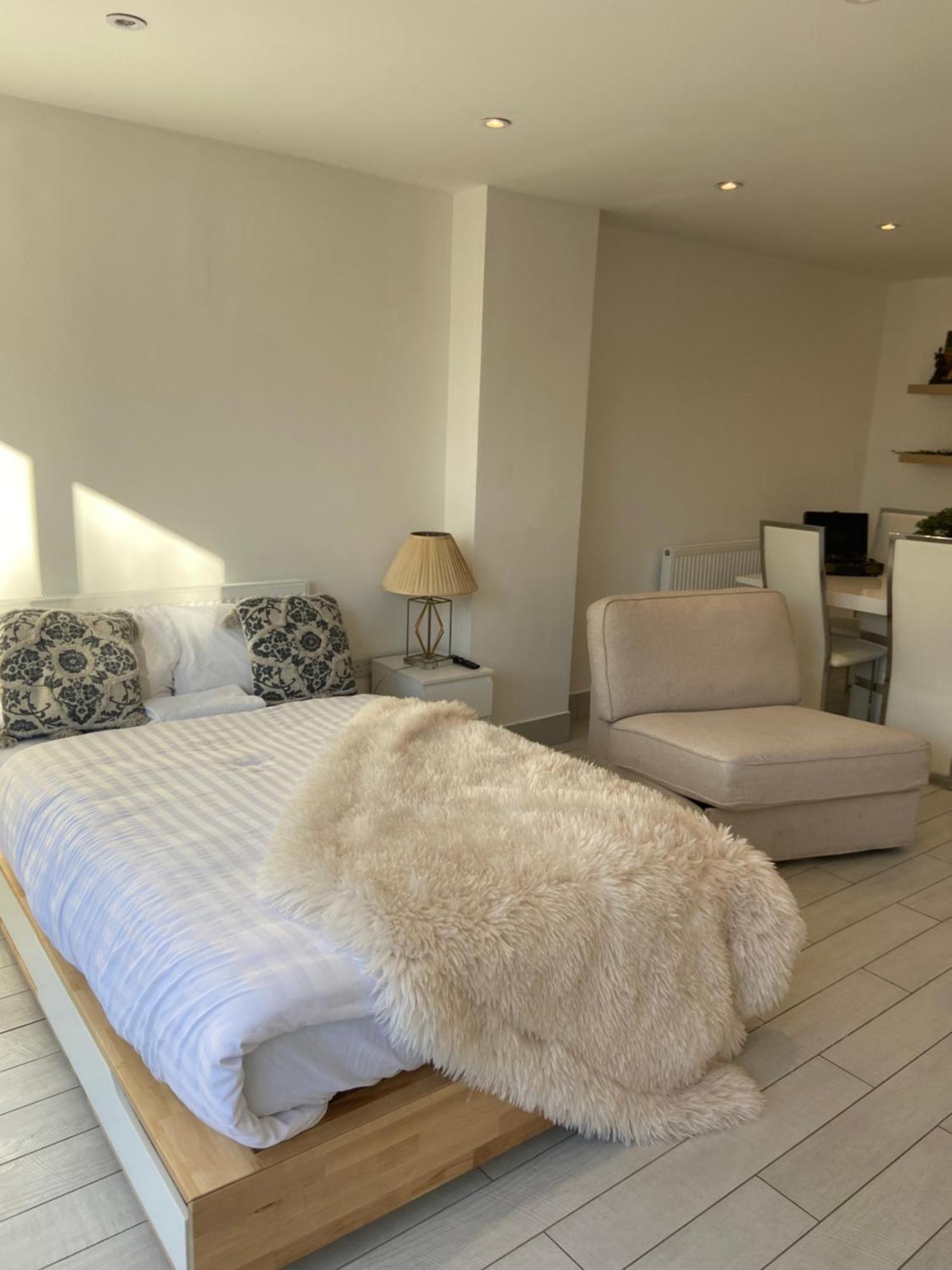 The Bay Apartment Edgware Ngoại thất bức ảnh
